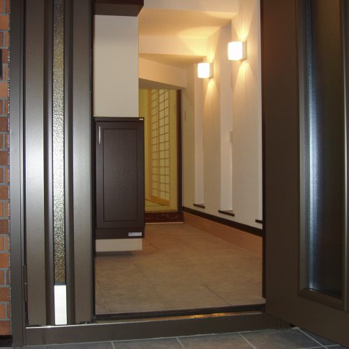 家族の個性が集まる家 ～プライバシｰ重視型の建替え計画～